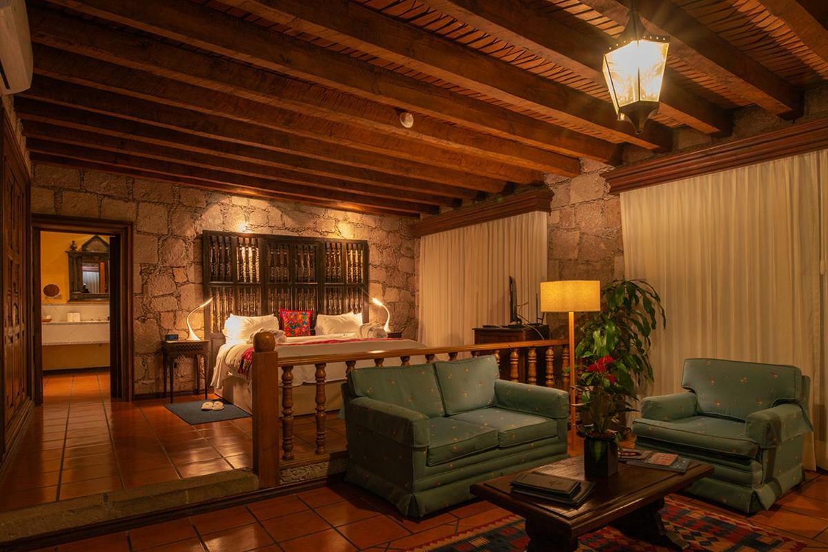 Villa Montana Hotel & Spa มอเรเลีย ภายนอก รูปภาพ