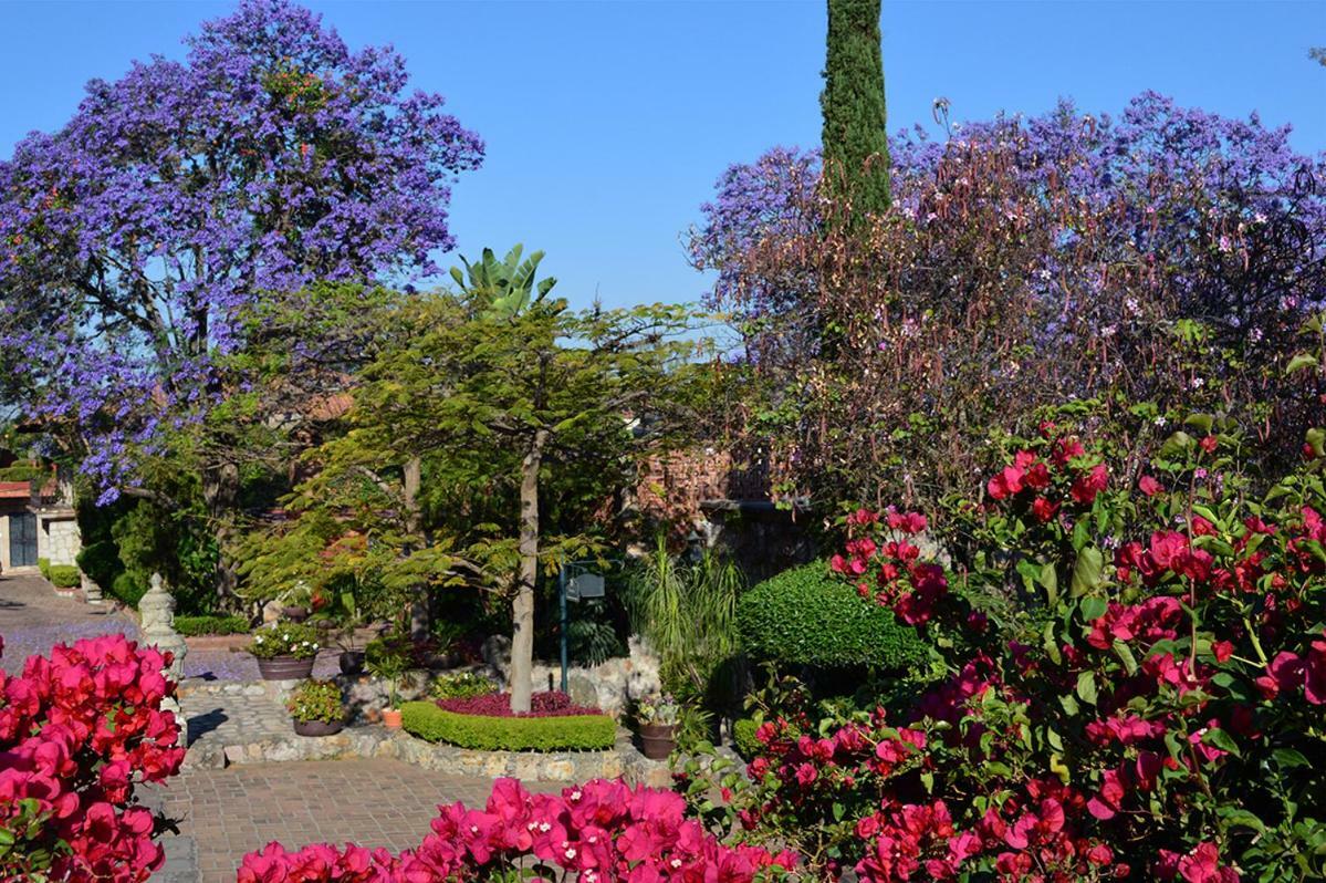 Villa Montana Hotel & Spa มอเรเลีย ภายนอก รูปภาพ